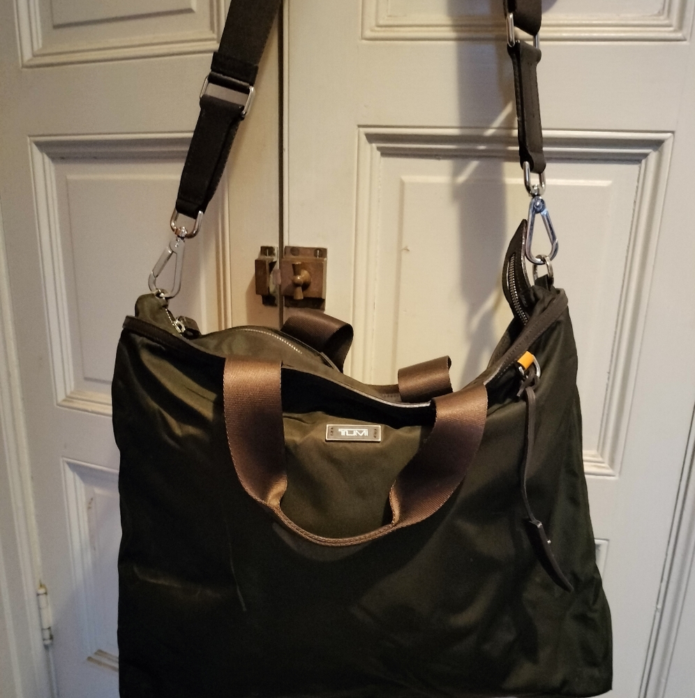 TUMI brown laptop,cross body bag, hand & shoulder staps